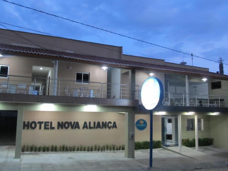 Hotel Nova Alianca Santa Cruz  Buitenkant foto